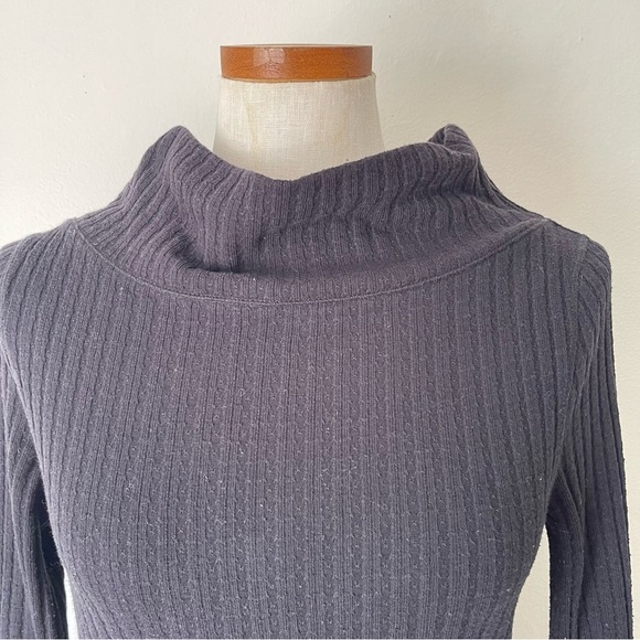 Free People Black Henley embroidered sleeves size Small - Picture 2 of 5